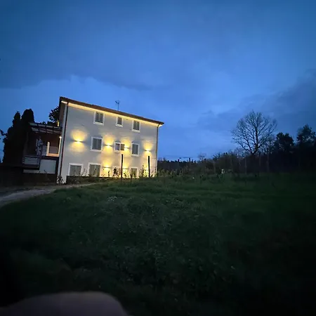 Cascina Del Riccio-agriturismo Casa Raffaele * Peccioli
